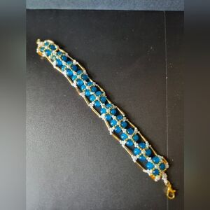 Handmade Beaded Bracelet 7.5"